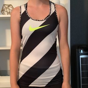 NIKE DRI-FIT TANK TOP